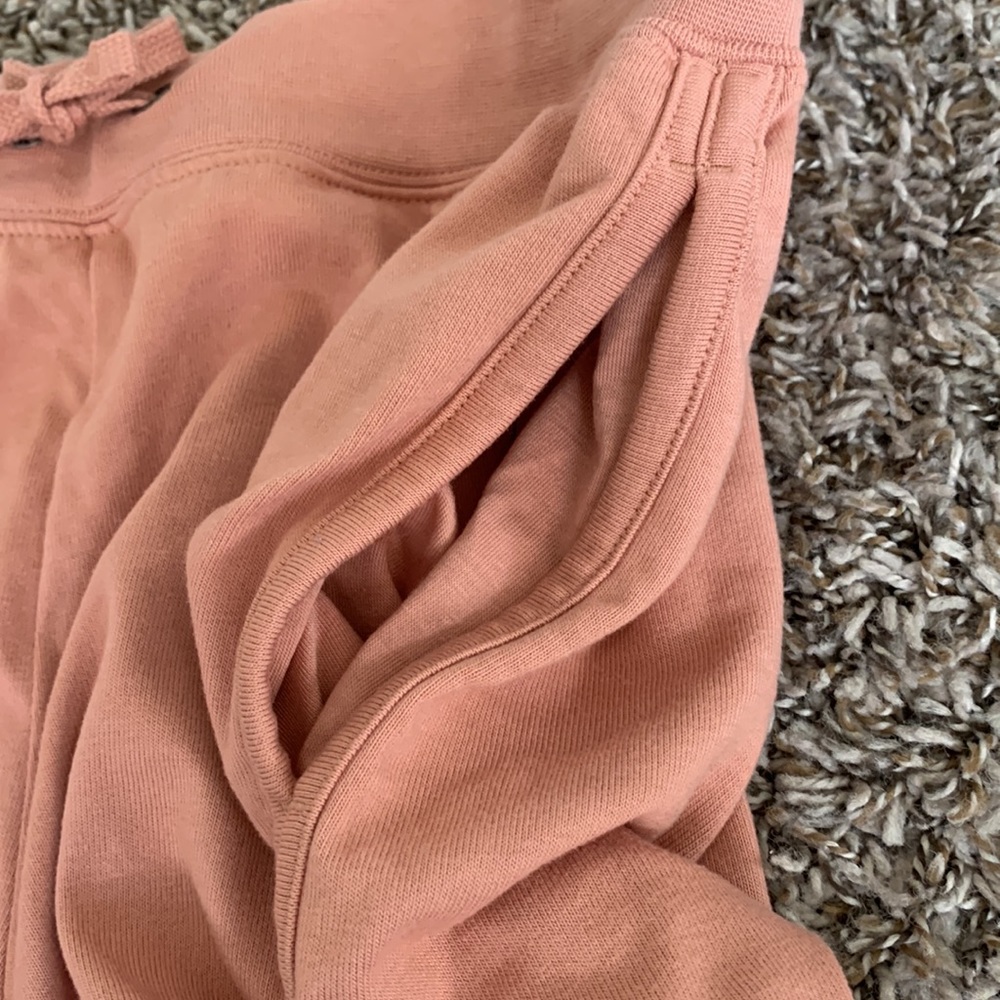 Like New Coral Nike Shorts - Picture 6 of 6